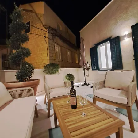 Apartman House Olenta