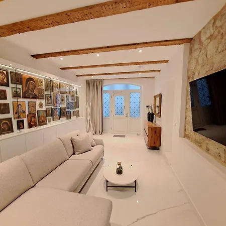 House Olenta