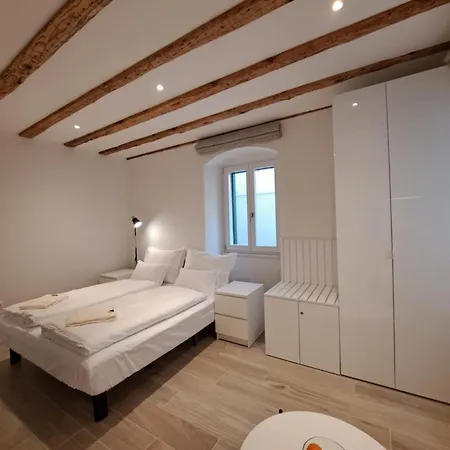 Апартаменти House Olenta Спліт